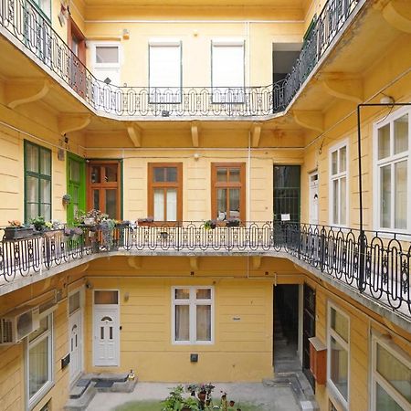 V27 Vadasz Apartment 부다페스트 외부 사진