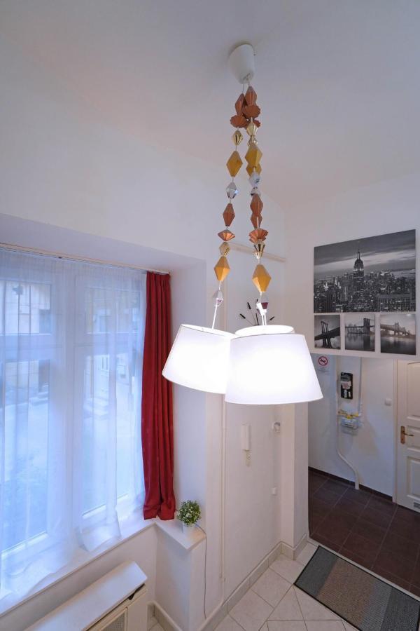 V27 Vadasz Apartment 부다페스트 외부 사진